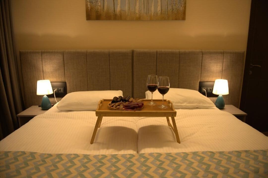 Hotel Takara Dedoplis Tskaro ภายนอก รูปภาพ
